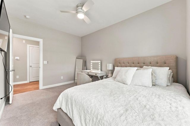 6020 T C Jester Boulevard, Houston, TX 77091