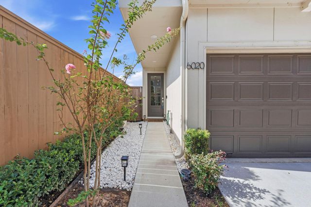 6020 T C Jester Boulevard, Houston, TX 77091