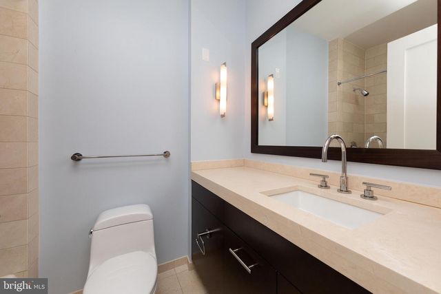 1414 S Penn Sq Unit 11H, Philadelphia, PA 19102