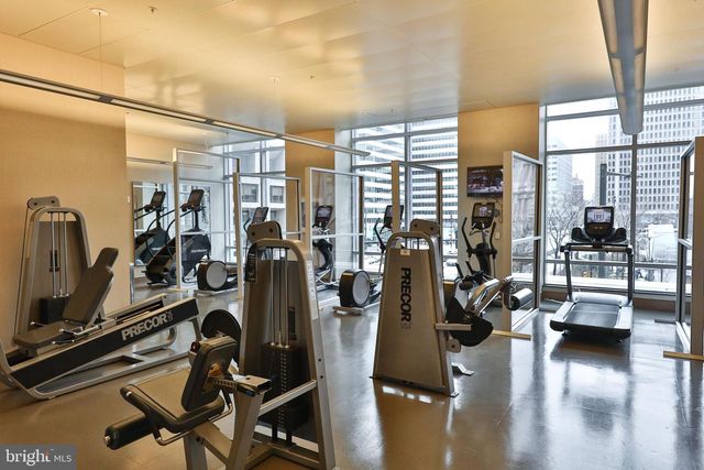 1414 S Penn Sq Unit 11H, Philadelphia, PA 19102