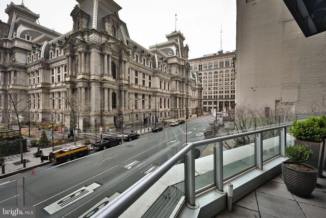 1414 S Penn Sq Unit 11H, Philadelphia, PA 19102