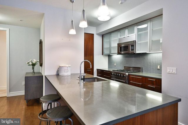 1414 S Penn Sq Unit 11H, Philadelphia, PA 19102