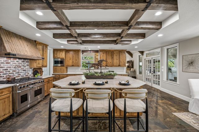 111 Stonecrest Road, Argyle, TX 76226