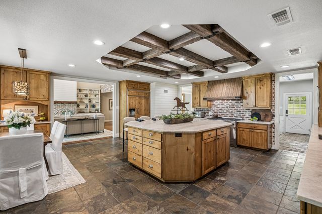 111 Stonecrest Road, Argyle, TX 76226