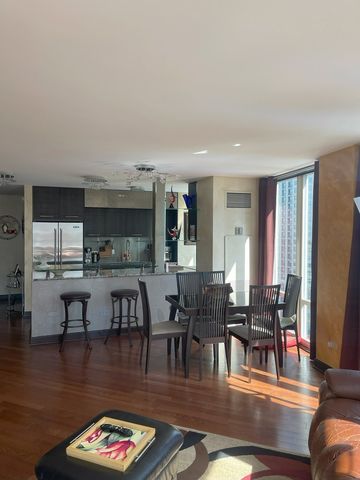 345 N La Salle Drive 2306, Chicago, IL 60654