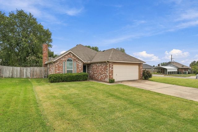 12504 E 82nd Place North, Owasso, OK 74055