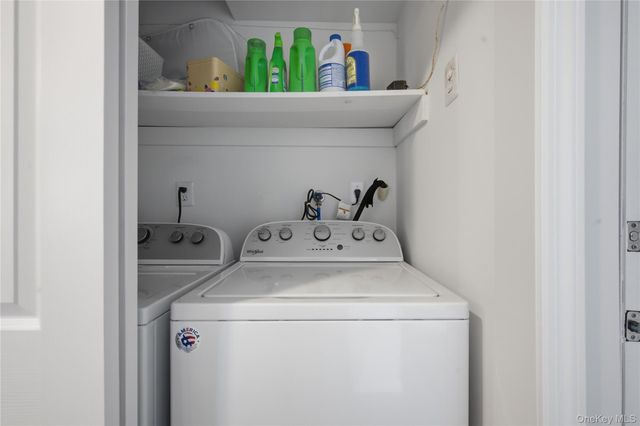 69 Thomas Lane, East Setauket, NY 11733