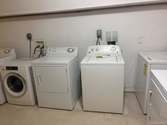 4 E 54TH Street 2G, Brooklyn, NY 11203