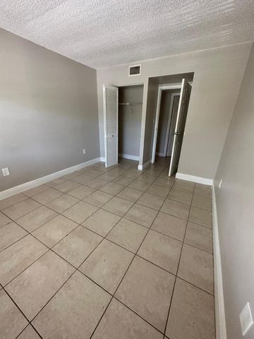 4324 NW 9TH Avenue 6-2D, Deerfield Beach, FL 33064