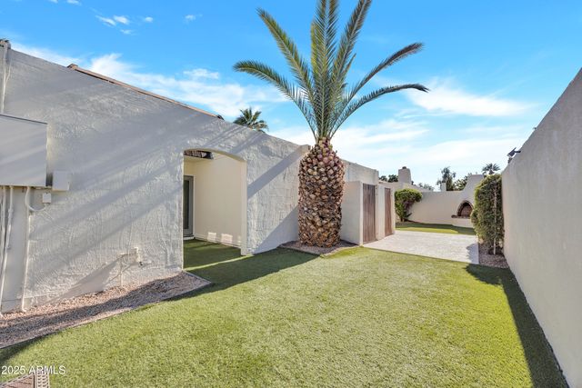 7232 N 13TH Street, Phoenix, AZ 85020