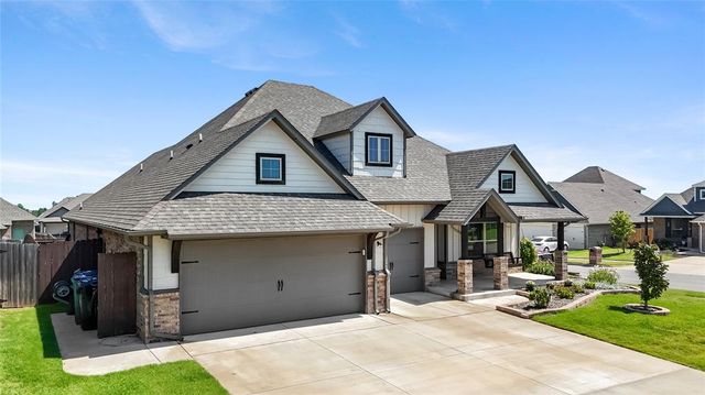 9205 NW 91st Street, Yukon, OK 73099