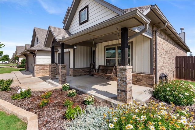 9205 NW 91st Street, Yukon, OK 73099