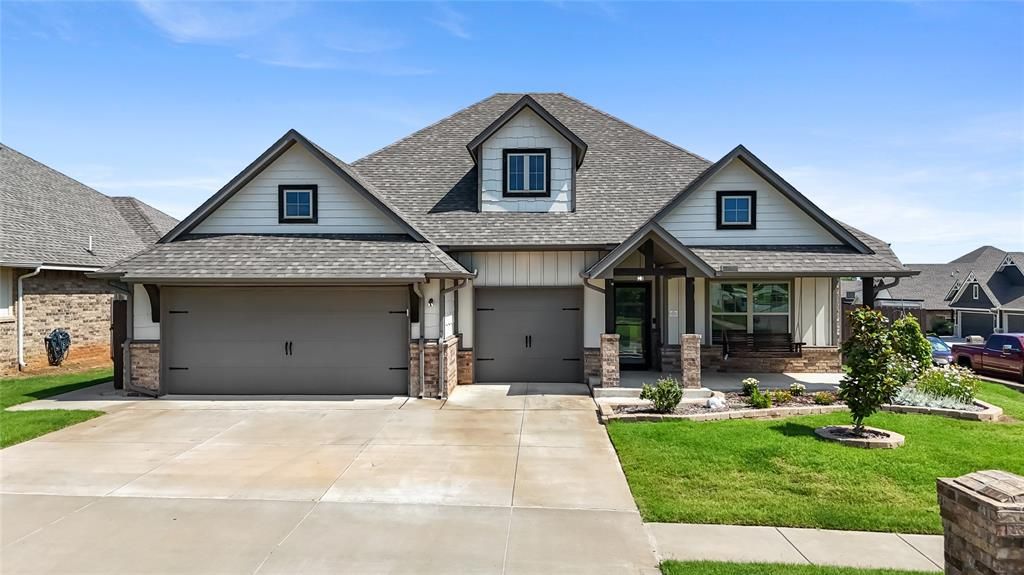 9205 NW 91st Street, Yukon, OK 73099