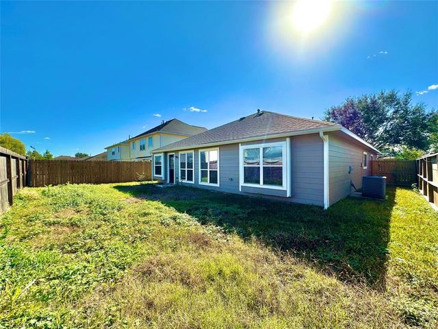 2642 Steelhead Drive, Houston, TX 77045