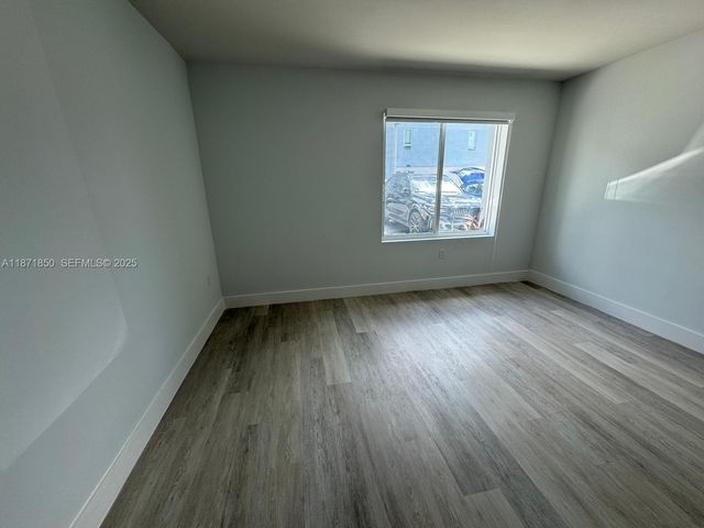 2555 NE 193rd Street 2106, Miami, FL 33180