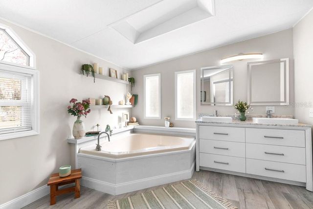 18137 HOLLISTER ROAD, Orlando, FL 32820