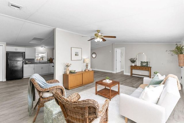 18137 HOLLISTER ROAD, Orlando, FL 32820