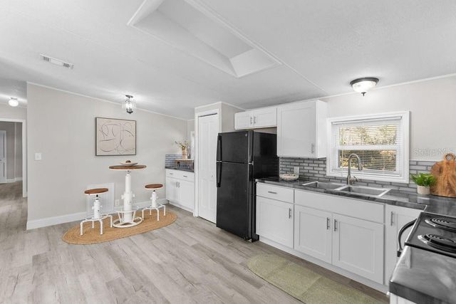 18137 HOLLISTER ROAD, Orlando, FL 32820