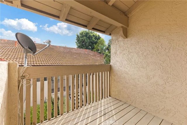 2352 Altisma 4, Carlsbad, CA 92009