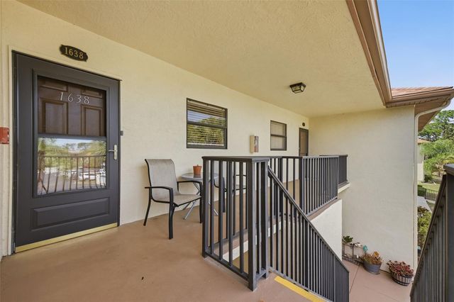 1638 SEASCAPE CIRCLE 1638, Tarpon Springs, FL 34689
