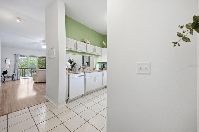 1638 SEASCAPE CIRCLE 1638, Tarpon Springs, FL 34689