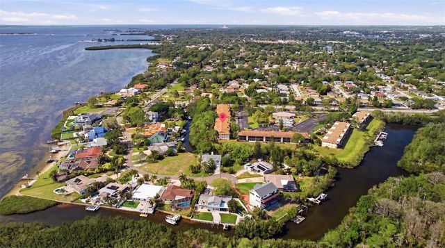 1638 SEASCAPE CIRCLE 1638, Tarpon Springs, FL 34689