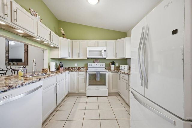 1638 SEASCAPE CIRCLE 1638, Tarpon Springs, FL 34689
