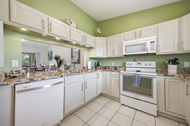 1638 SEASCAPE CIRCLE 1638, Tarpon Springs, FL 34689