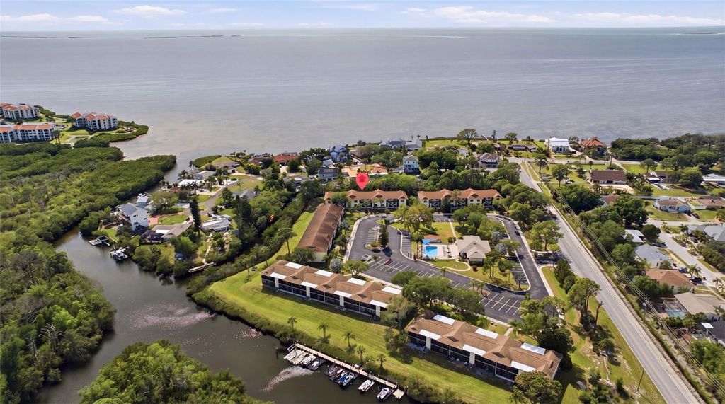 1638 SEASCAPE CIRCLE 1638, Tarpon Springs, FL 34689