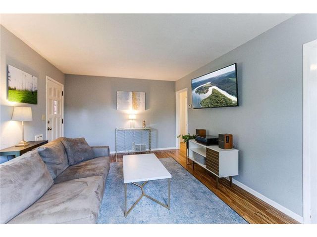 3057 Oregon Avenue S, Saint Louis Park, MN 55426