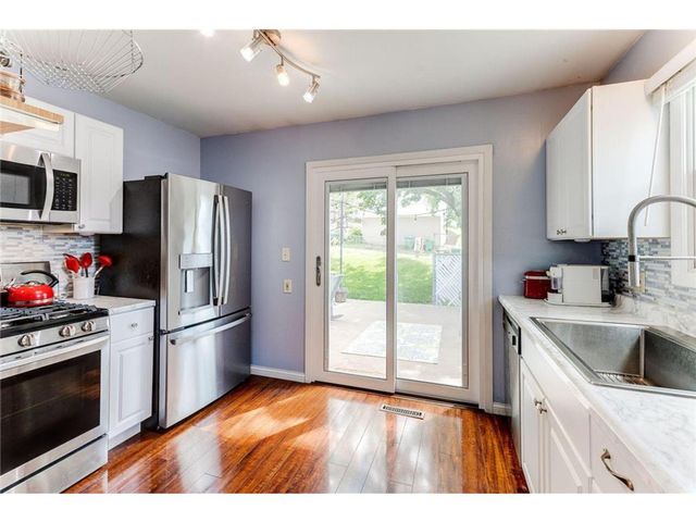3057 Oregon Avenue S, Saint Louis Park, MN 55426