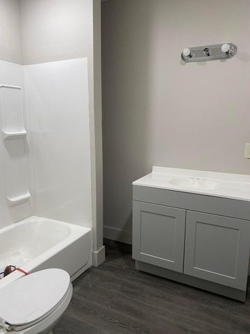 609 River St., Hattiesburg, MS 39401