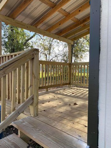 609 River St., Hattiesburg, MS 39401