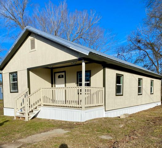 609 River St., Hattiesburg, MS 39401