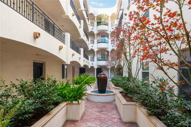 12020 Guerin PH2, Studio City, CA 91604