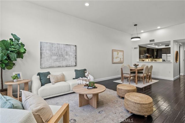 12020 Guerin PH2, Studio City, CA 91604