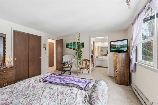 112 Merriwether Drive, Camillus, NY 13219