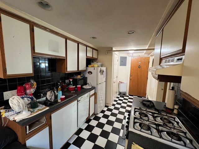 91-99 Garfield Street, Quincy, MA 02169