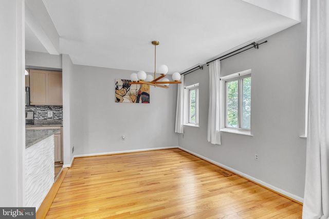 2108 APPLETREE ST, Philadelphia, PA 19103