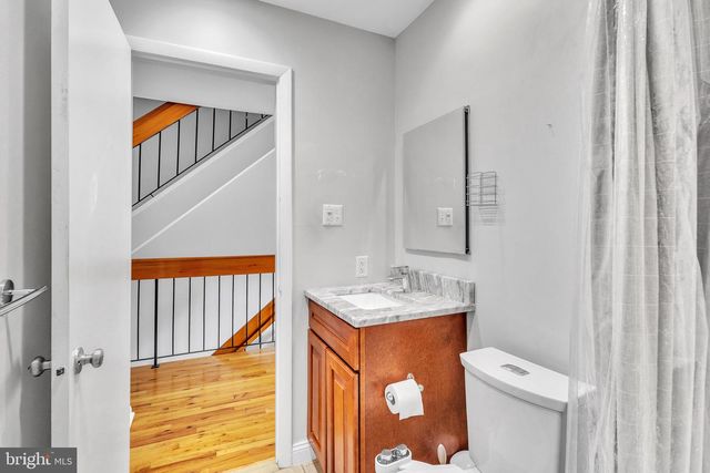 2108 APPLETREE ST, Philadelphia, PA 19103