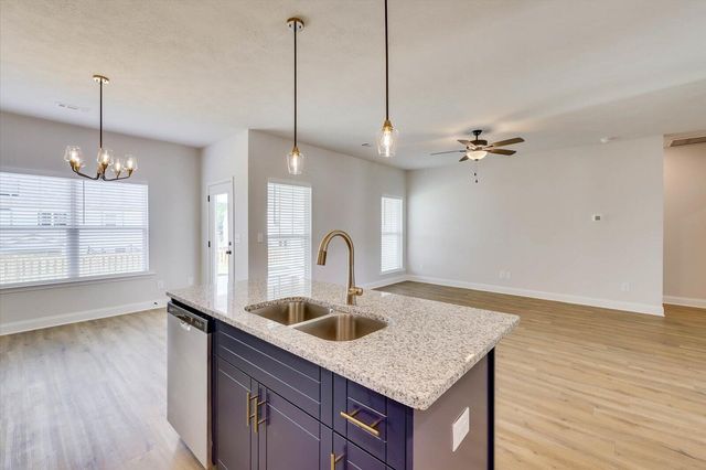 480 Parakeet Court, North Augusta, SC 29860