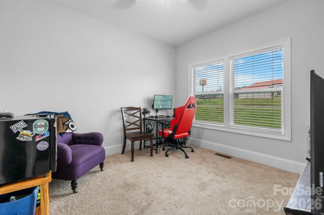 329 W F Street, Newton, NC 28658