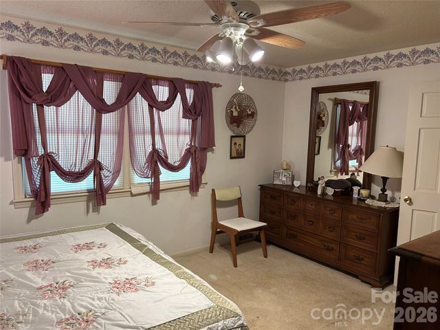 336 Bridges Road, Blacksburg, SC 29702