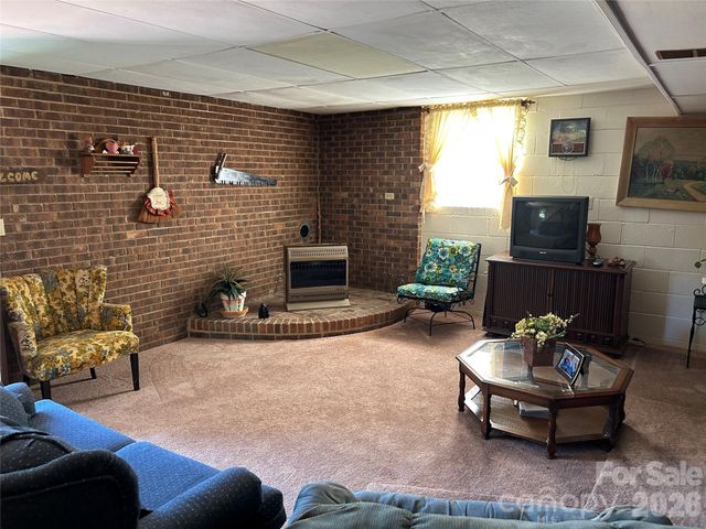 336 Bridges Road, Blacksburg, SC 29702