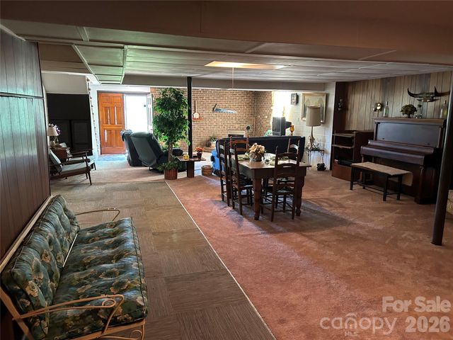 336 Bridges Road, Blacksburg, SC 29702