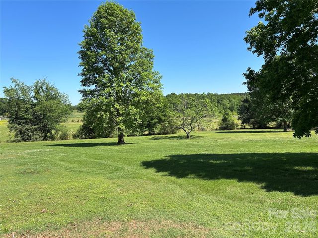 336 Bridges Road, Blacksburg, SC 29702