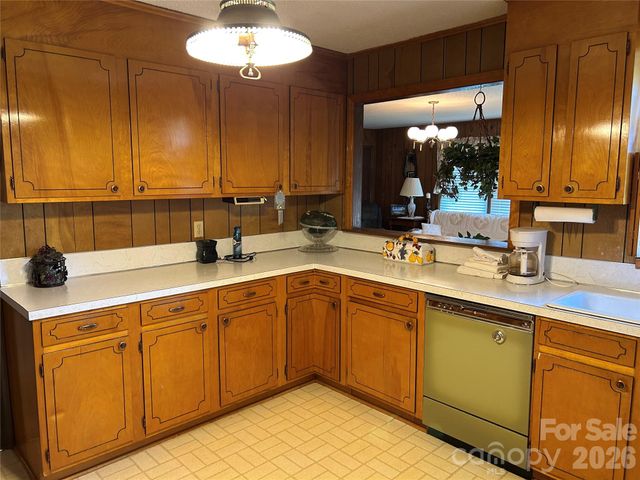 336 Bridges Road, Blacksburg, SC 29702