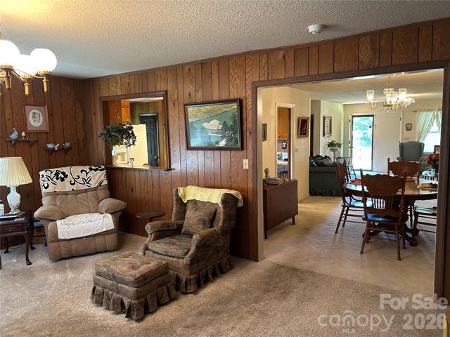 336 Bridges Road, Blacksburg, SC 29702