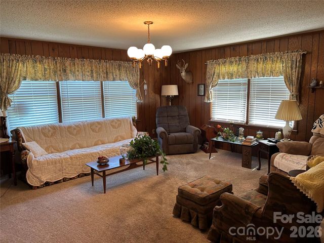 336 Bridges Road, Blacksburg, SC 29702