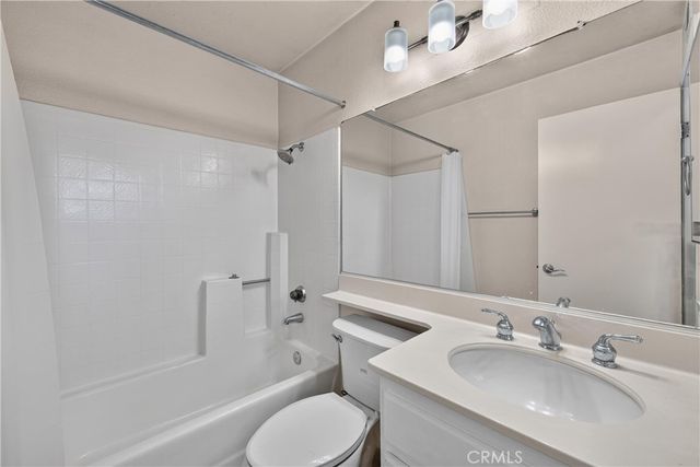 856 Maitland Privado, Ontario, CA 91762
